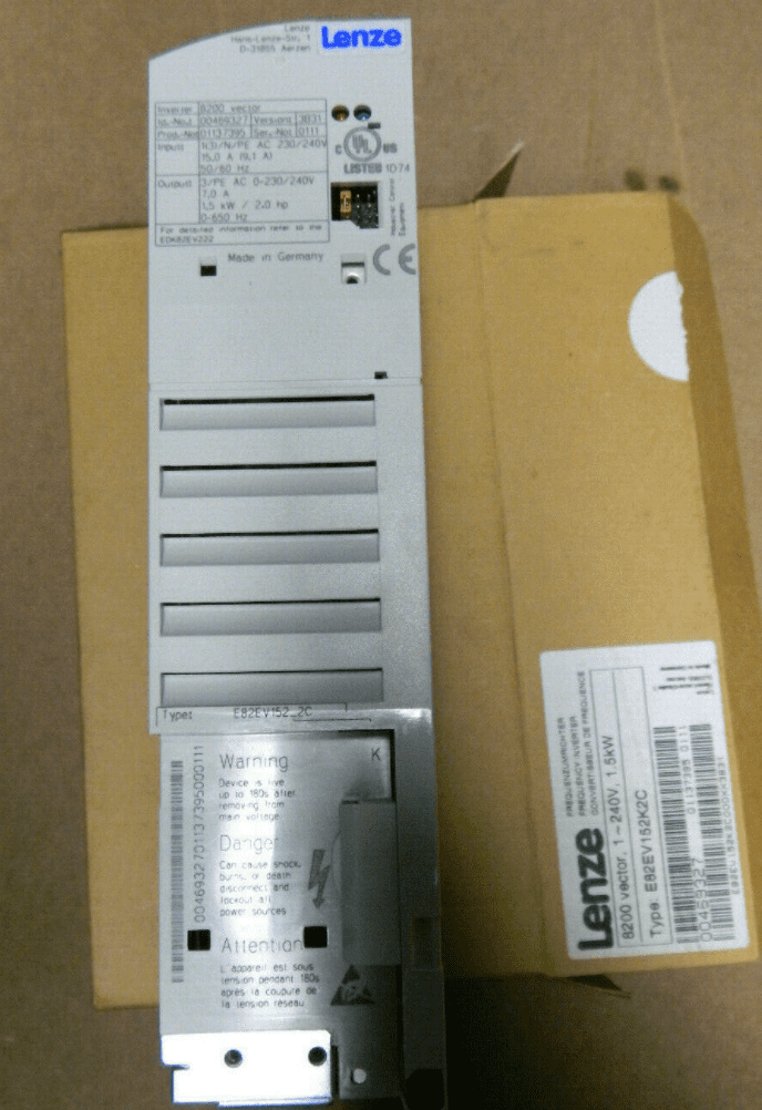 LENZE E82EV152K2C art 13341756 LENZE E82EV152K2C art 13341756