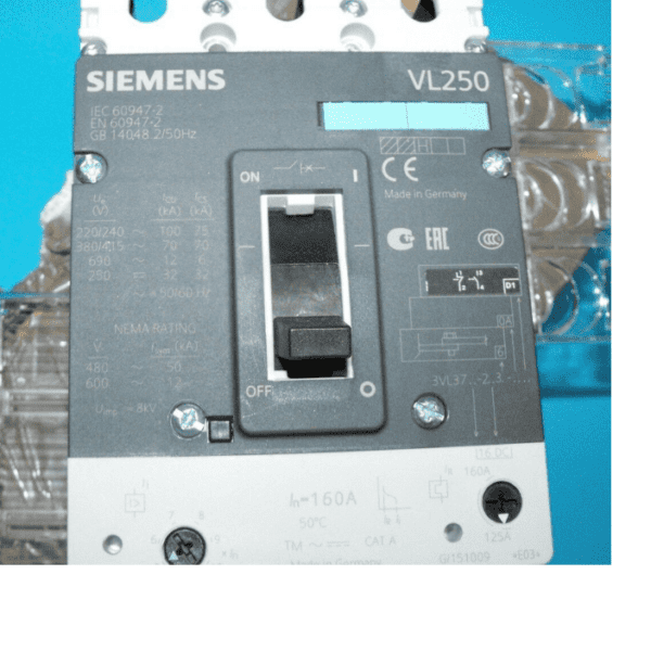 Siemens 3VL3720-1CP36-0AA0