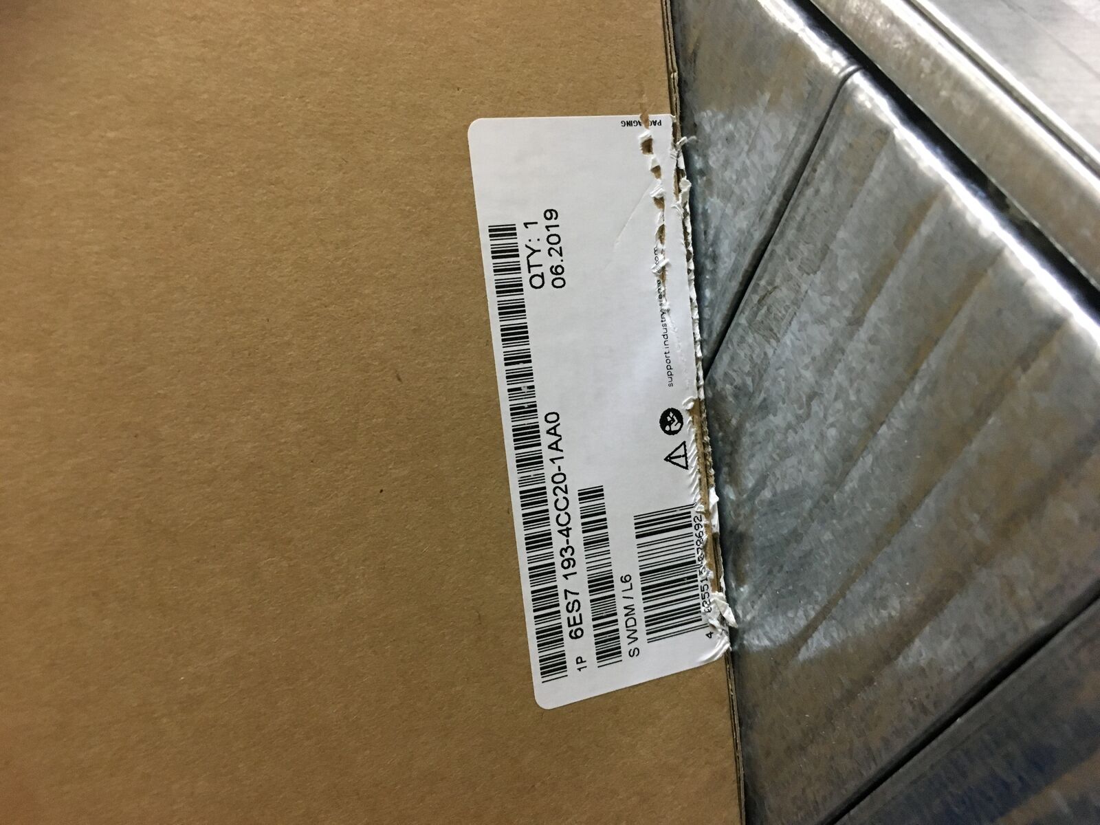 Siemens 6ES7193-4CC20-1AA0 Siemens 6ES7193-4CC20-1AA0