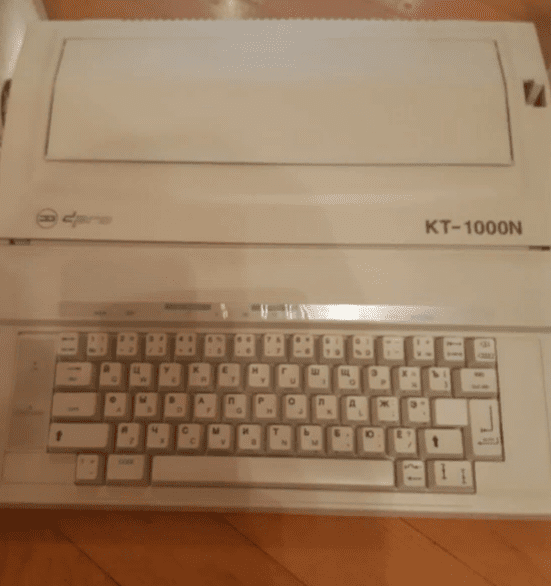 Электронная пишущая машинка  KT-1000N electronic typewriter