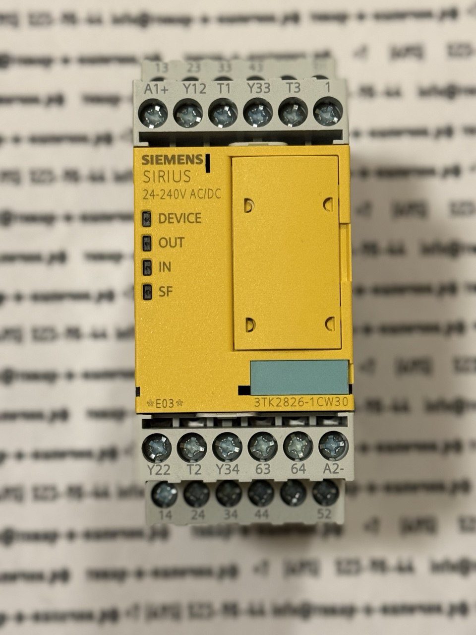 siemens-3tk2826-1cw30.jpg Siemens 3TK2826-1CW30